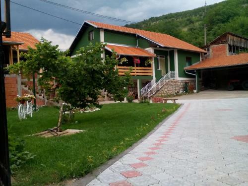 Hostal Guest House Vila Banjica