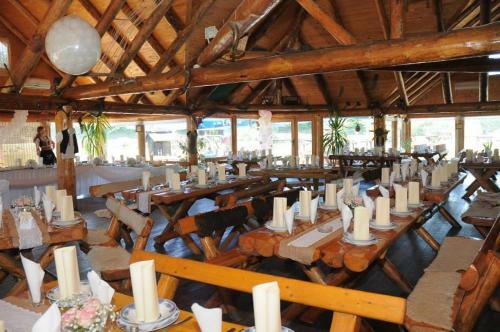 Hotel Etno Selo Moravski Konaci