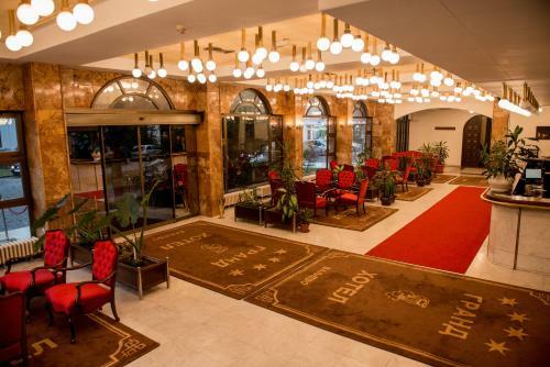 Hotel Grand
