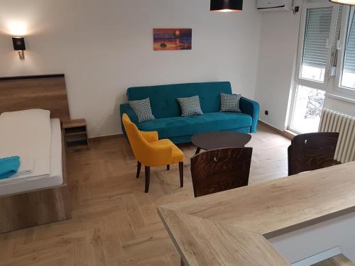 Apartman Simi? 2