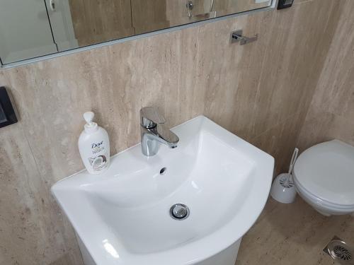 Apartman Simi? 2