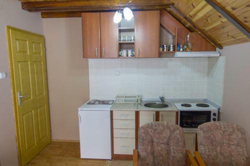 Apartments Andri?