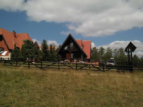 Chalet Four Season