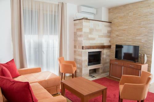 Luxury Villa With A View To Tornik