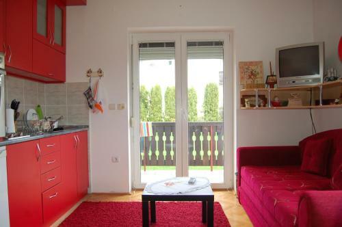 Apartment Golden Pine