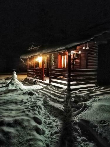 Lodge Woodpeckers House