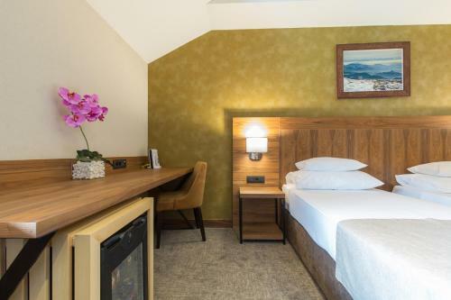 Grand Hotel & Spa