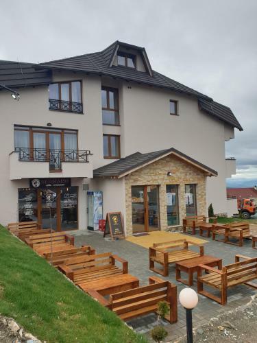 Apartman Nebo Premier Milmari