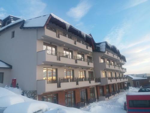 Apartman "lana" Premier 04 Milmari