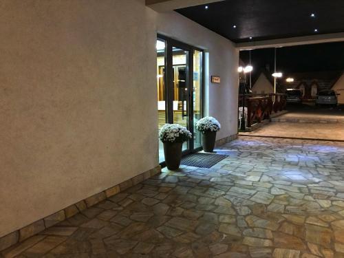 Apartment 6/33 (kraljevi Cardaci)
