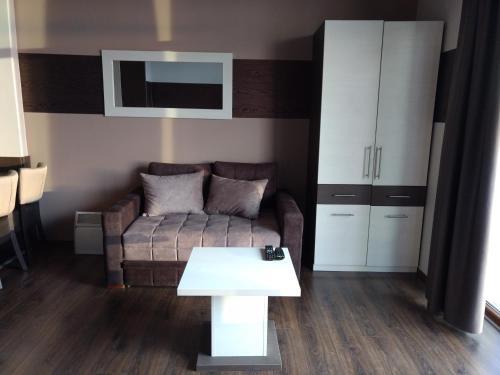 Apartment I-3