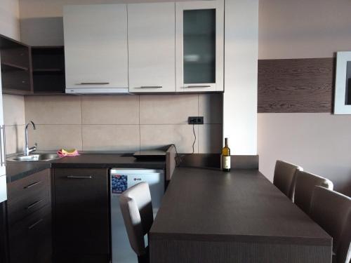 Apartment I-3