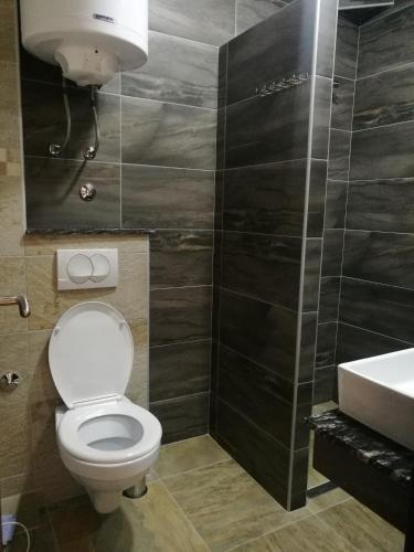 Apartment I-3
