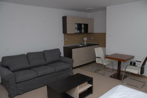 Classic Apartments & Zoned Spa