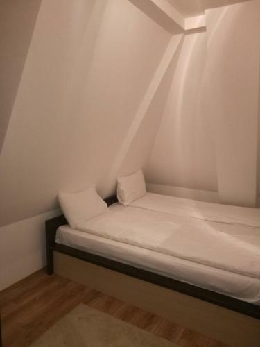 Classic Apartments & Zoned Spa