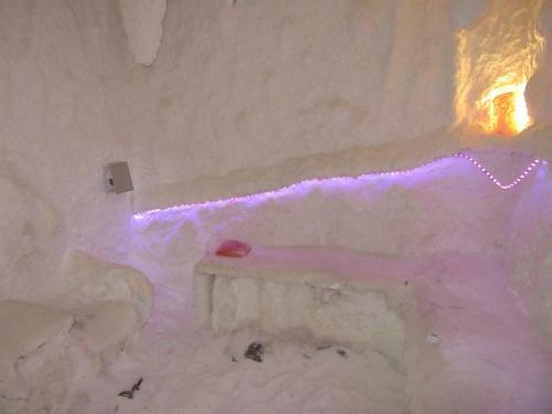 Apartman 5a43, Kraljevi ?ardaci