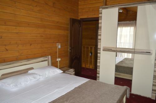Hotel Zolotoy Bereg