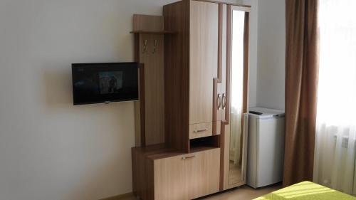Hostal Guesthouse Samburova 210