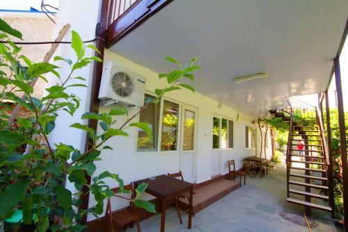 Hostal Guest House Uyutniy Dvorik
