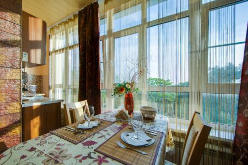 Apartment With Kitchen On Kirova 1