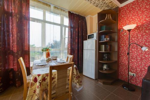 Apartment With Kitchen On Kirova 1