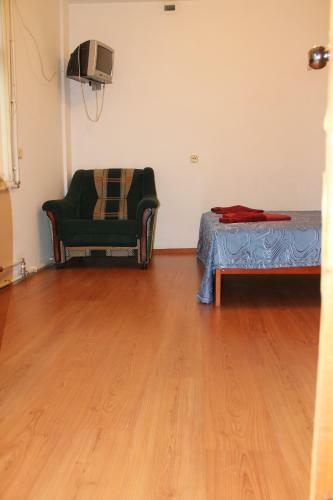Hostal Corvette Guest House