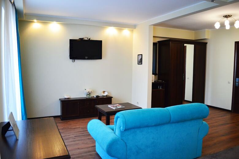 Blue Lagoon Hotel