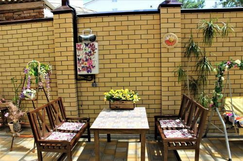 Hostal Atlant Guest House
