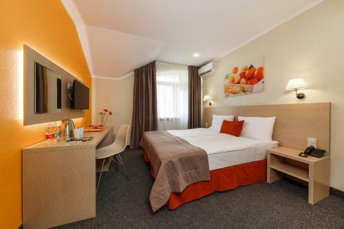 Mandarin Hotel