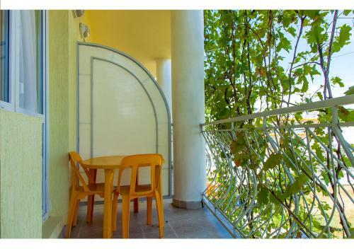 Hostal Akva-solyaris Guest House