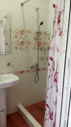 Hostal Livadiya Guest House