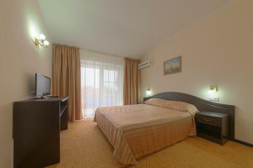 Yava Hotel