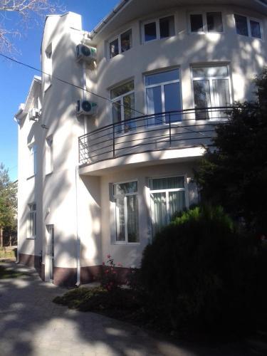 Hostal Baza Otdyha Lukomorye