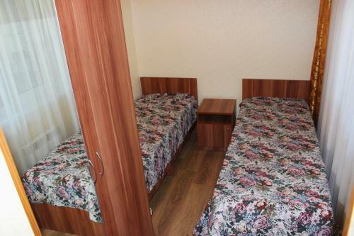 Hostal Guest House On Samburova 210b