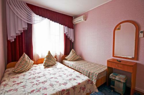Hostal Yuzhny Ray Guest House