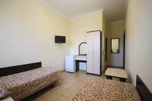Hostal Karolina Guest House