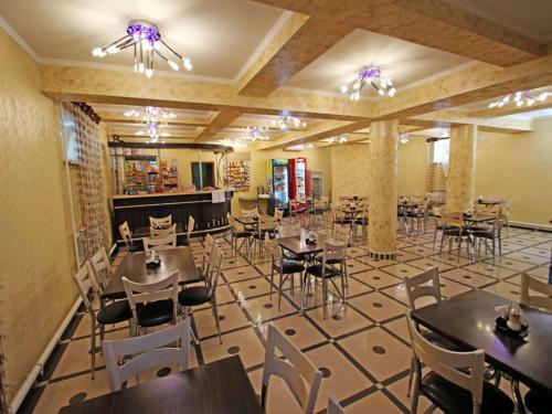 Hostal Guest House Adamant