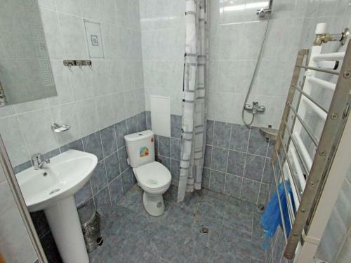 Hostal Guest House Adamant