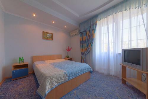 Golden Lady Hotel