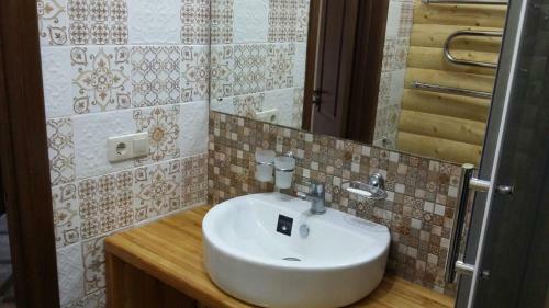 Apartment 40 Let Pobedy 114
