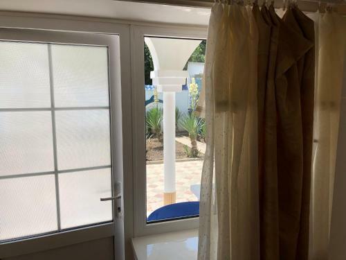 Hostal Guest House Villa Mari