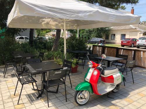 Hostal Guest House Villa Mari