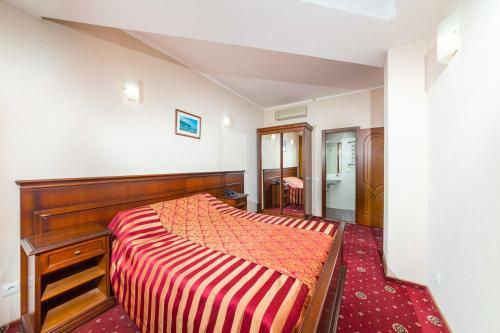 Hostal Olimp Hotel
