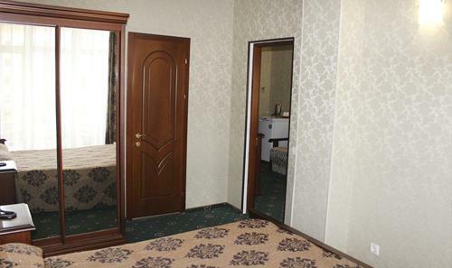 Hostal Olimp Hotel