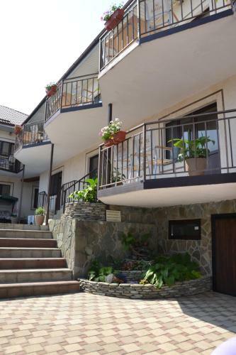 Hostal Gostevoi Dom Family