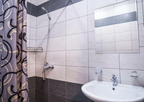 Hostal Gostievoi Dvorik Na Rabochey 20