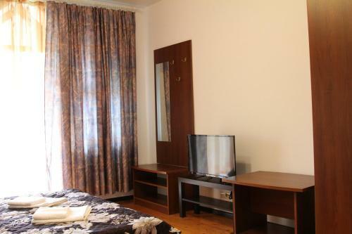 Hotel Aksis House
