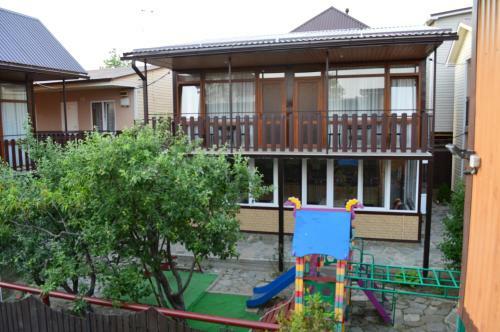 Hostal Guest House On Mikhailovskii