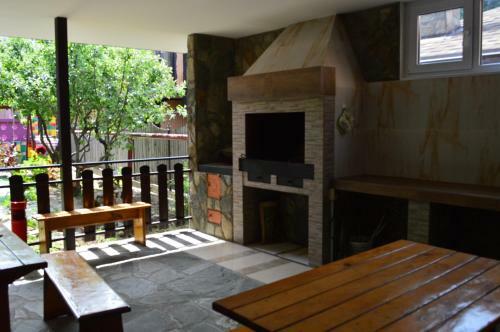 Hostal Guest House On Mikhailovskii