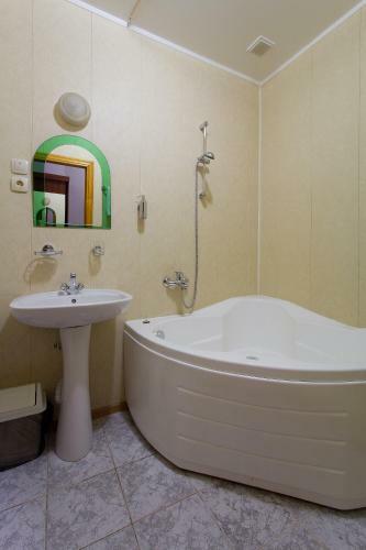Korvet Hotel